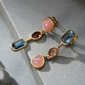 NWt dangled earrings